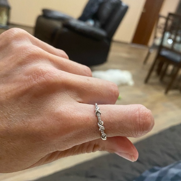 Diamond ring 0.08 carrots - Picture 4 of 8